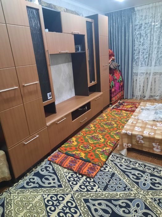 Продам 2х комн кв Респ 49/1