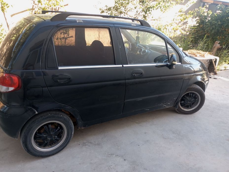 Matiz sotiladi srochno 2013 yil