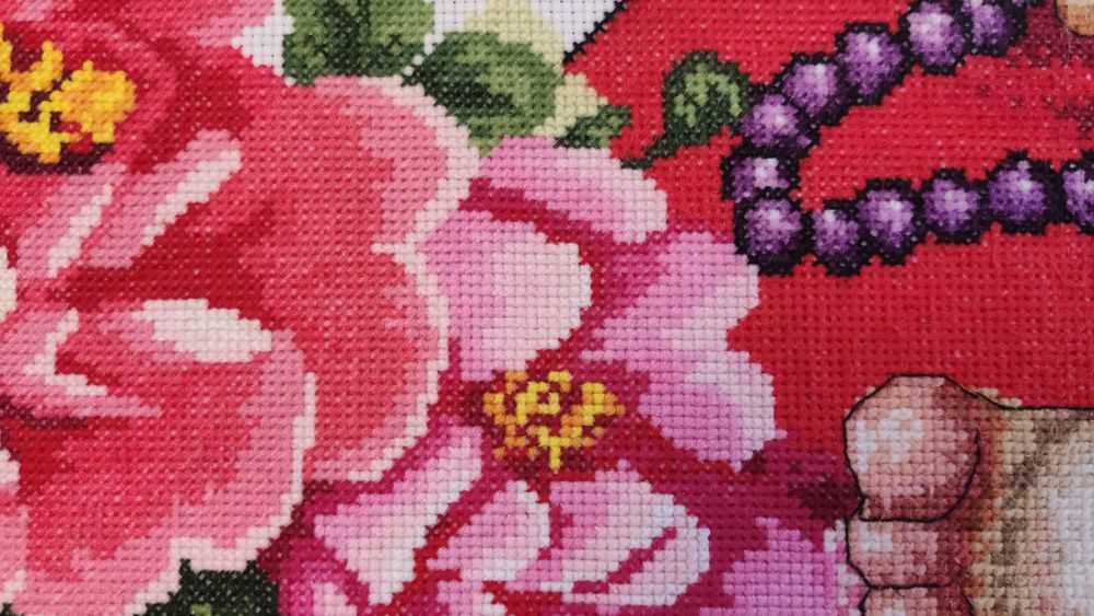 Продам картину вышитую крестиком