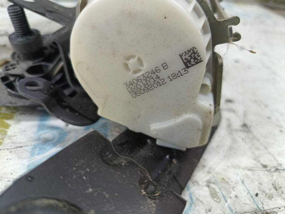 Centura dreapta spate 34063246b BMW Seria 5 F07 [2009 - 2013] 3.0 d n