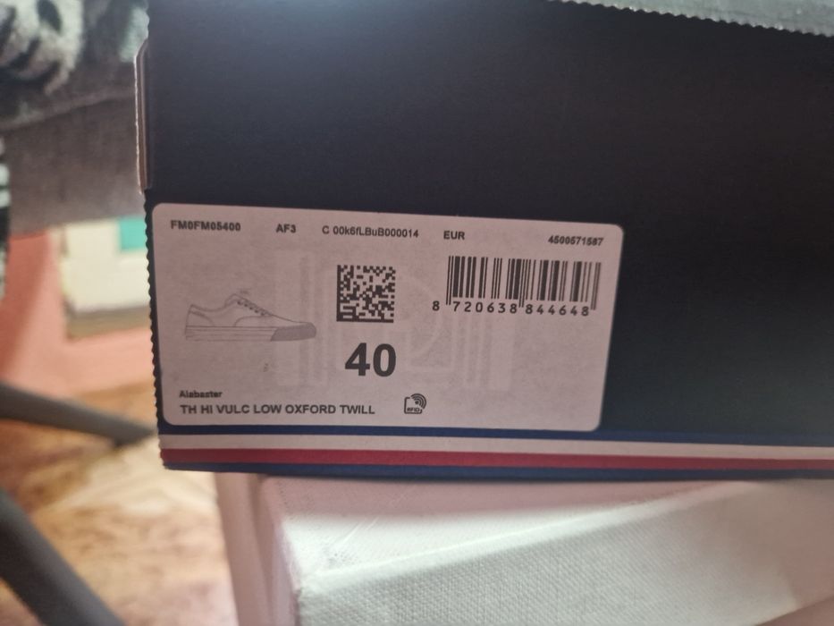 Adidasi Noi Originali