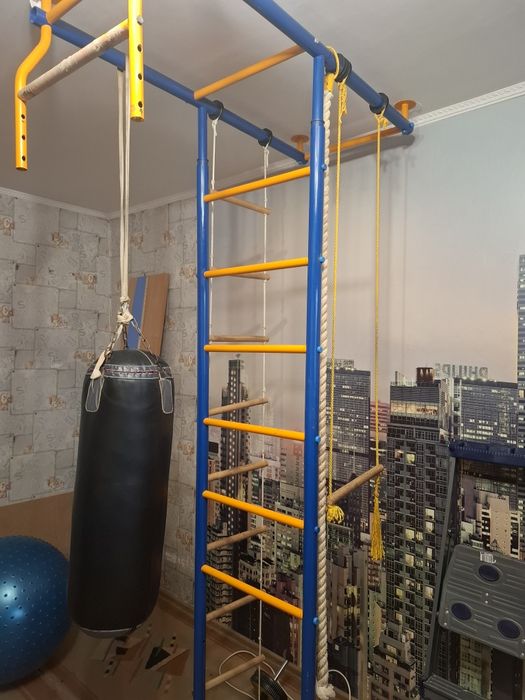 Спортивный уголок