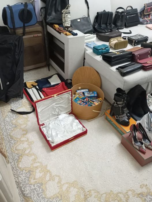 Сумки женские,обувь