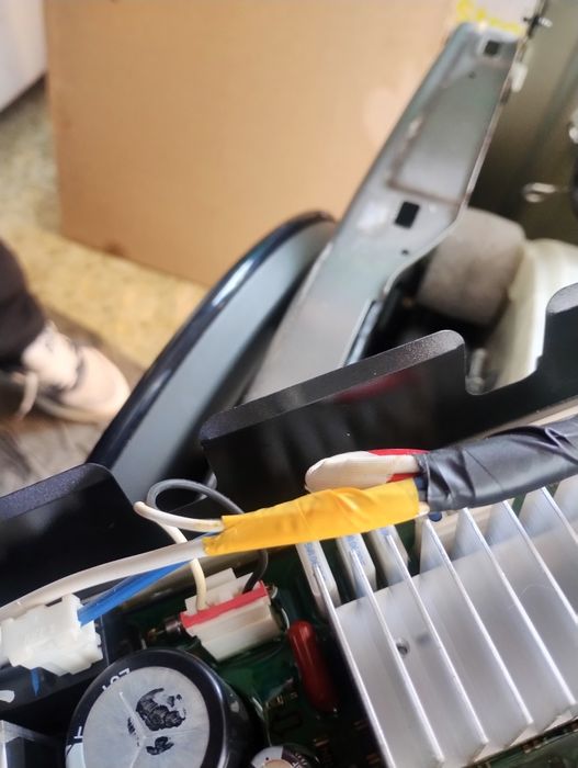 Климатик Hitachi  части