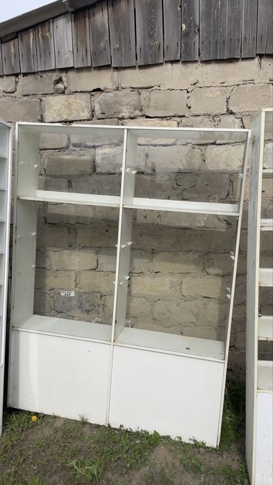 Продам стелажи для магазина