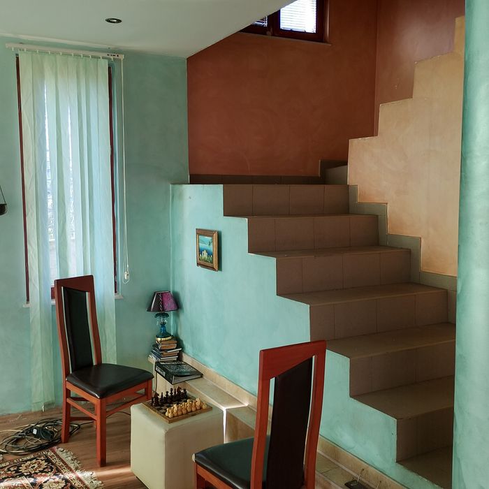 Дава се под наем Къща в Варна, м-т Фичоза - 300 кв.м за 204 € - Снимка #2