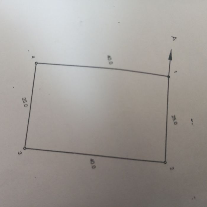 ягодка саяжаиына дача сатылады 10сотық жолдың жегінде , кіреберісте.
