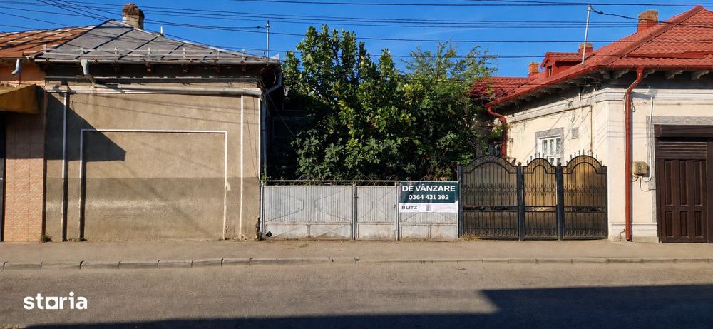 Casa de vanzare, 178 mp, teren 406, zona Bals
