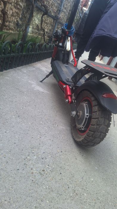 Vând Trotinetă JRH