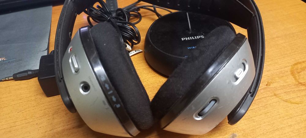 Безжични слушалки-SENNHEISER - HDR-118\-Philips-SBC-HC-8445