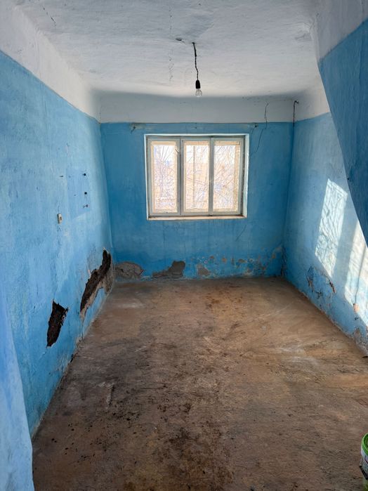 Casă de vânzare lunga