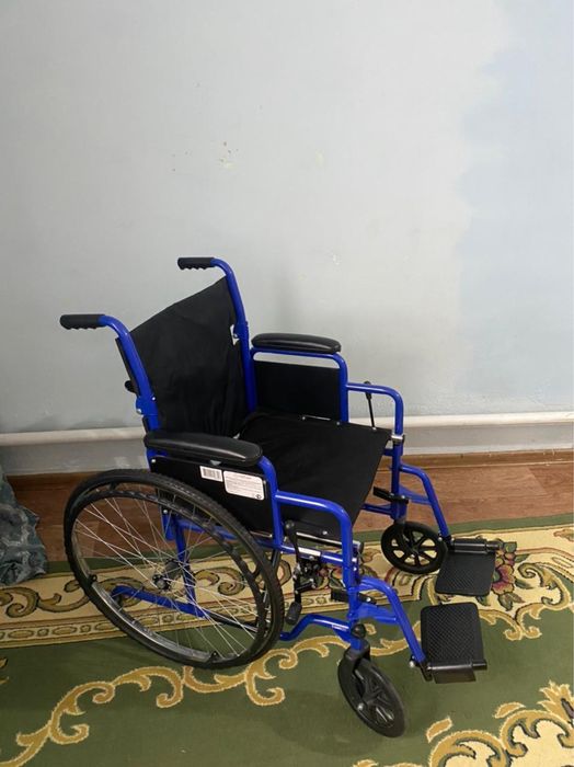 Инвалидная коляска