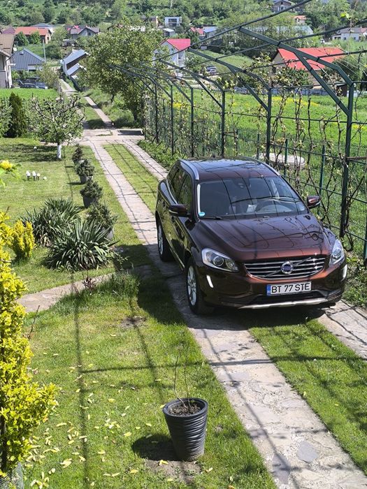 Vând/schimb Volvo xc60