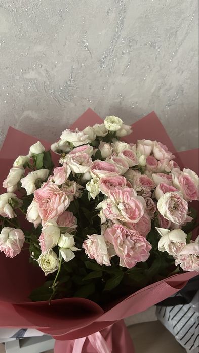 Цветы. Гүлдер сатылады
