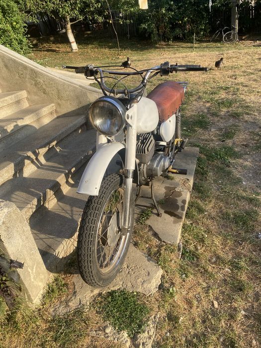 Vand minsk 125 cc  2t reconditionat, are acte!