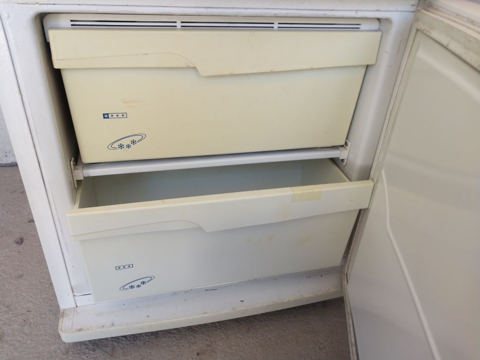 Холодильник "POZIS"  , Российского производства , в рабочем состоянии.