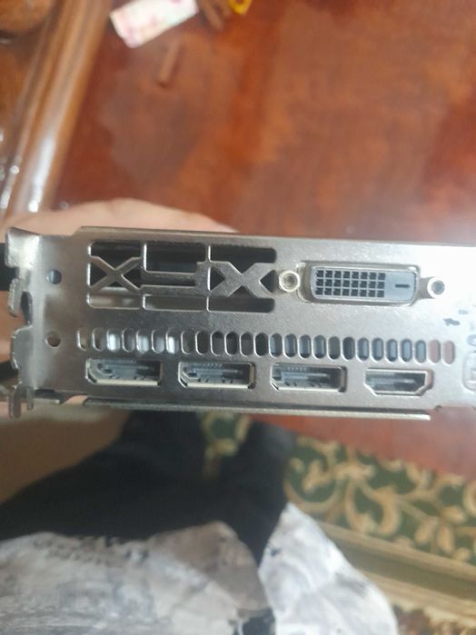 Продам видеокарту rx570-8gb