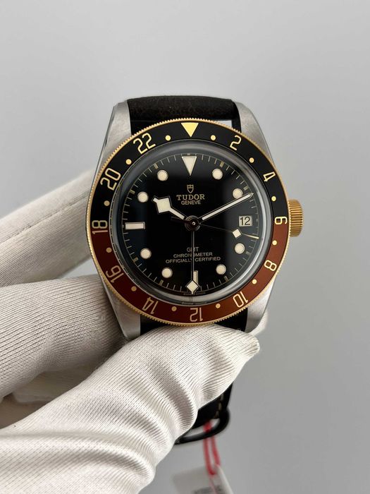 Tudor Black Bay GMT