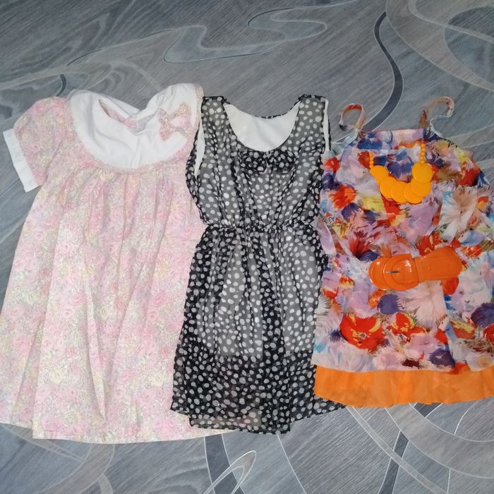 Продам платья и туничку