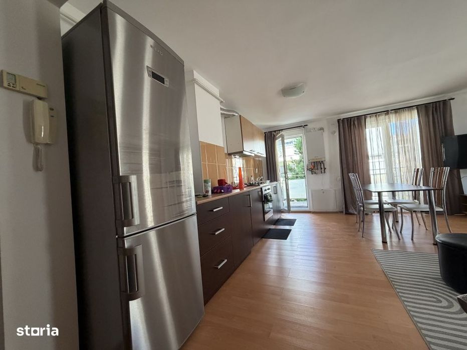 Apartament 2 camere in Floresti