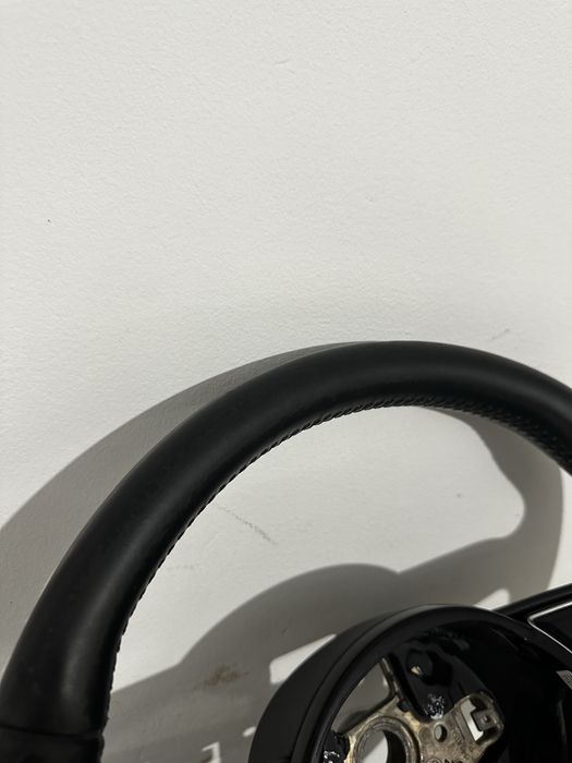 Volan audi a5 stare buna