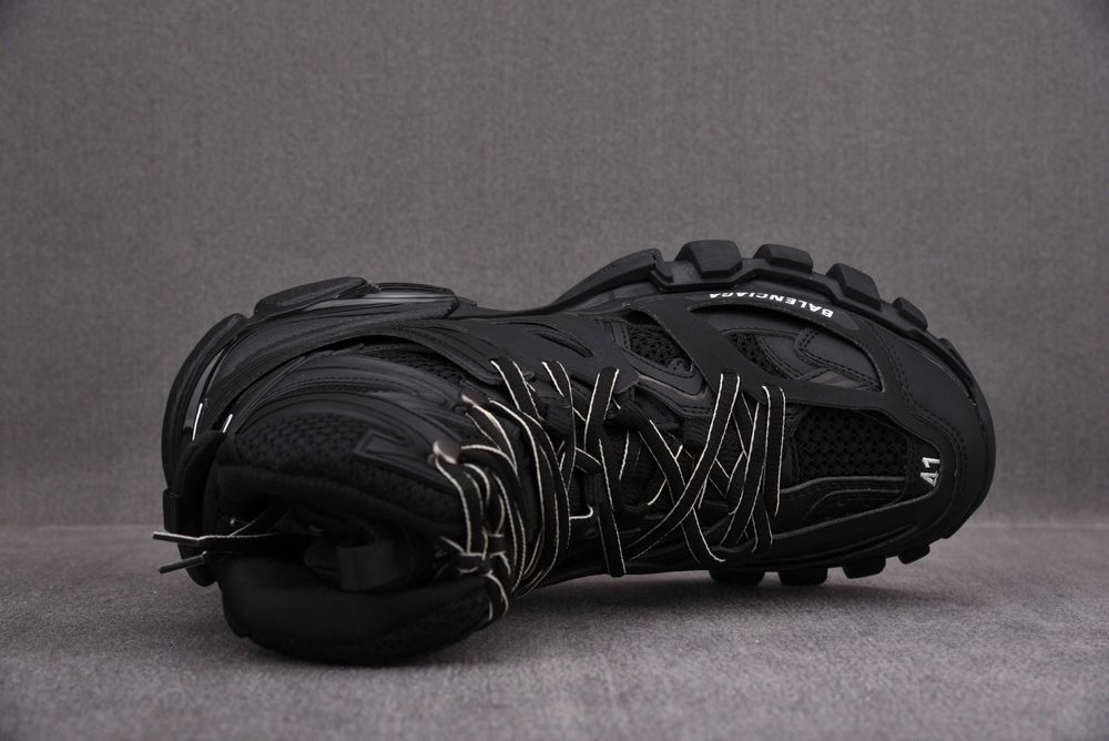 Adidasi Balenciaga Track High Premium