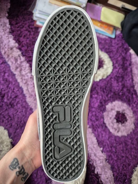 Tenesi FILA mărime 40!