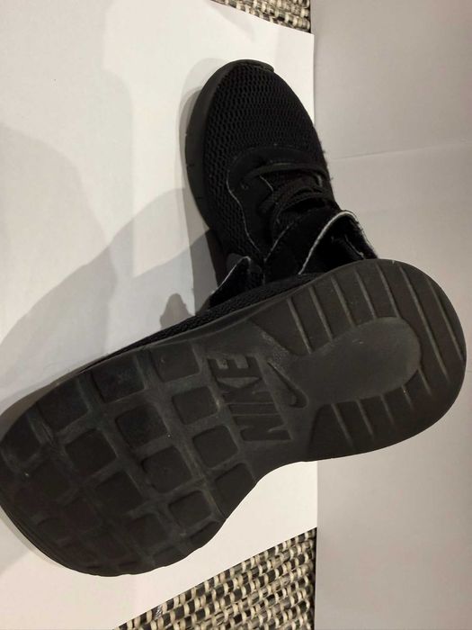 Adidasi negri copii Nike Tanjun pentru alergare