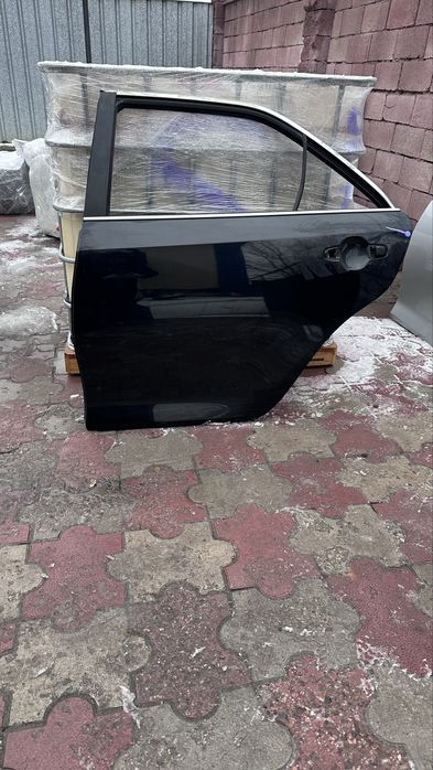 Дверь двери Тойота Камри 50-55