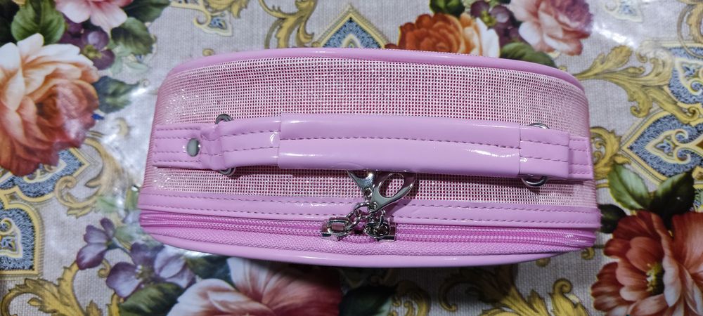 Сумки вместительные