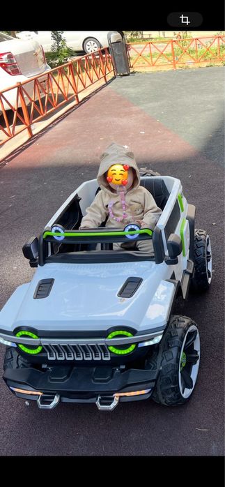 Электромобиль детский