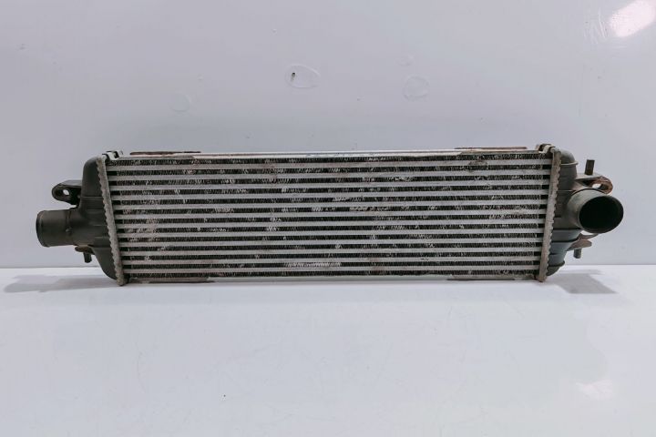 Radiator Intercooler 8200219497A Nissan Primastar prima generatie ser
