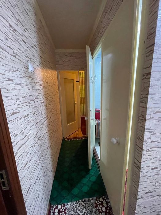 Сдаётся только семейным квартира долгосрочно в центре города!