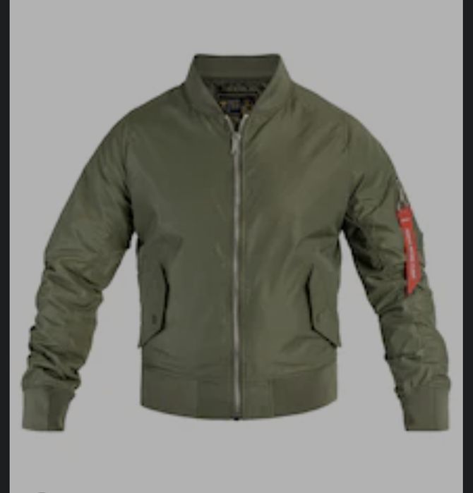 Подарявам детски дрехи якета за момче