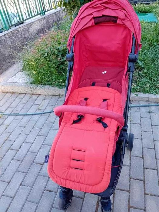 Joie Pact детска количка