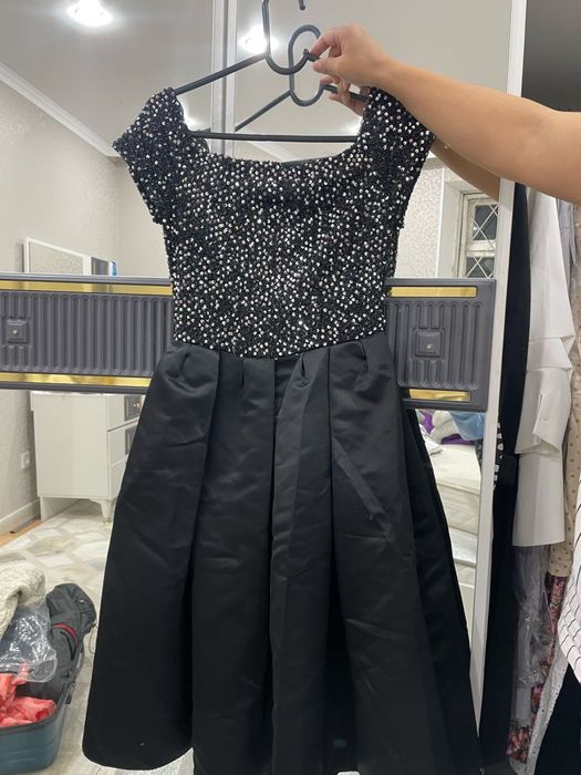 продаю плаьтя дешево