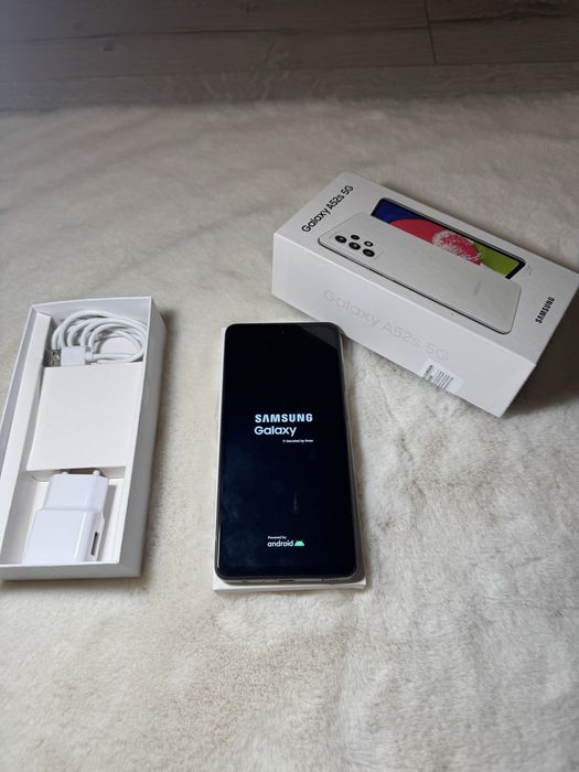 Samsung Galaxy A52S 5G white