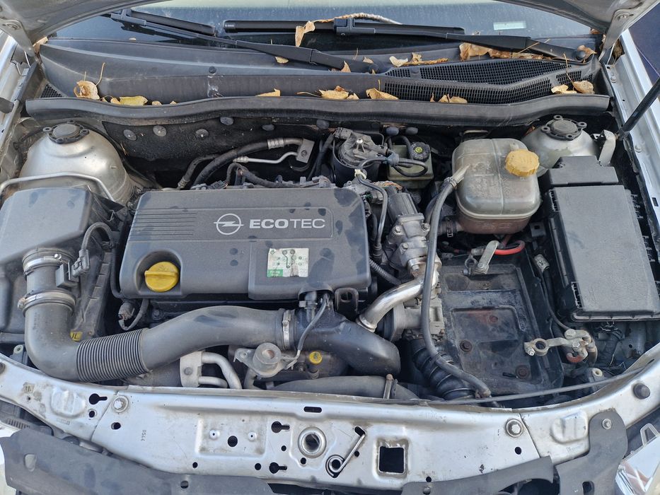 Opel Astra H 1.7 CDTI (НА ЧАСТИ)
