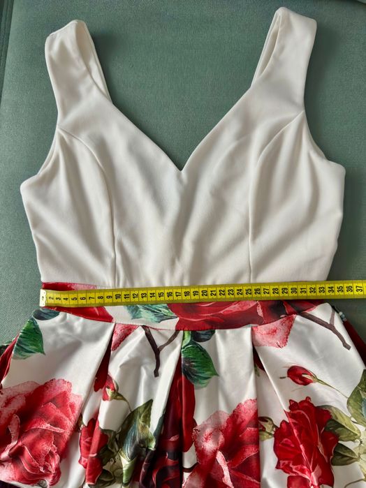 Флорална официална рокля