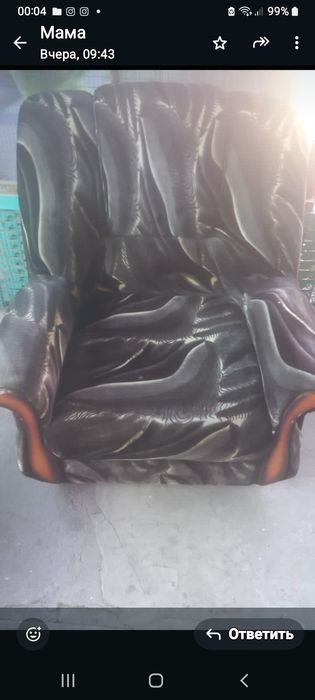 Продам  два кресла