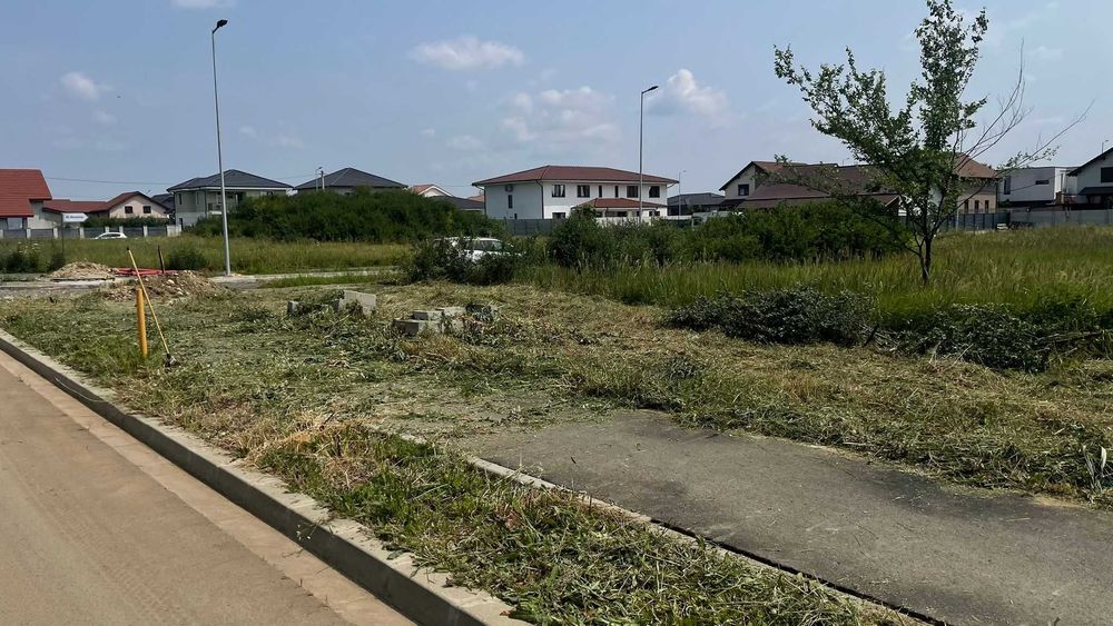 Proprietar vand teren locuinte si functiuni complementare