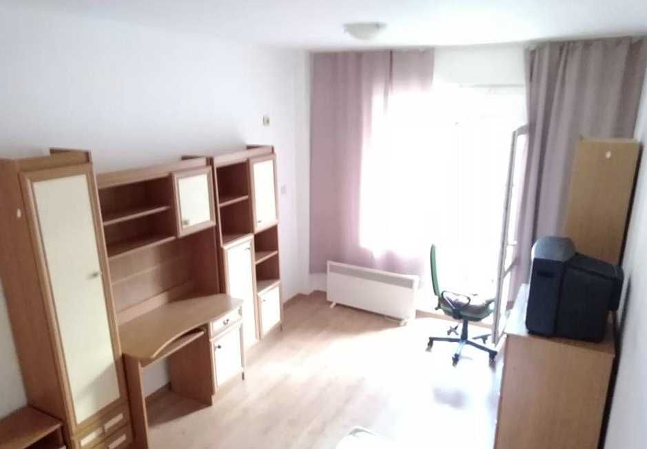 Дава се под наем Двустаен апартамент в Бургас, Славейков - 70 кв.м за 175 € - Снимка #6