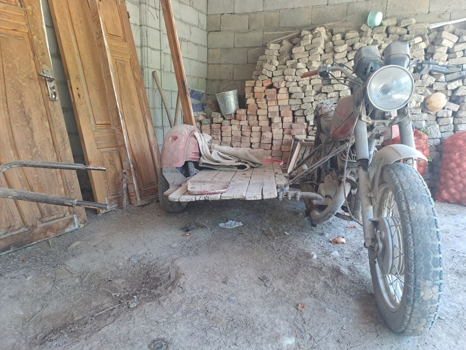 Мататцикл Иж сотилад