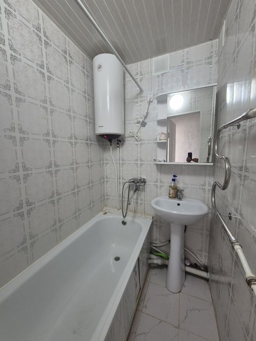 3-бөлмелі үи сатылаты