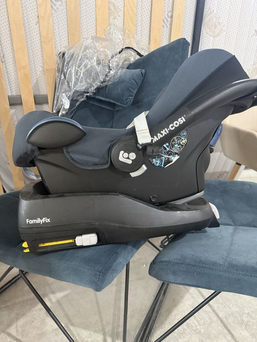 Scoica auto bebe cu isofix