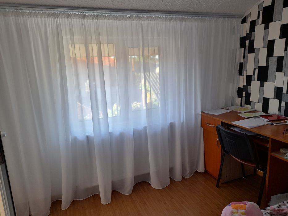 Coltar    living sau sufragerie extensibil.