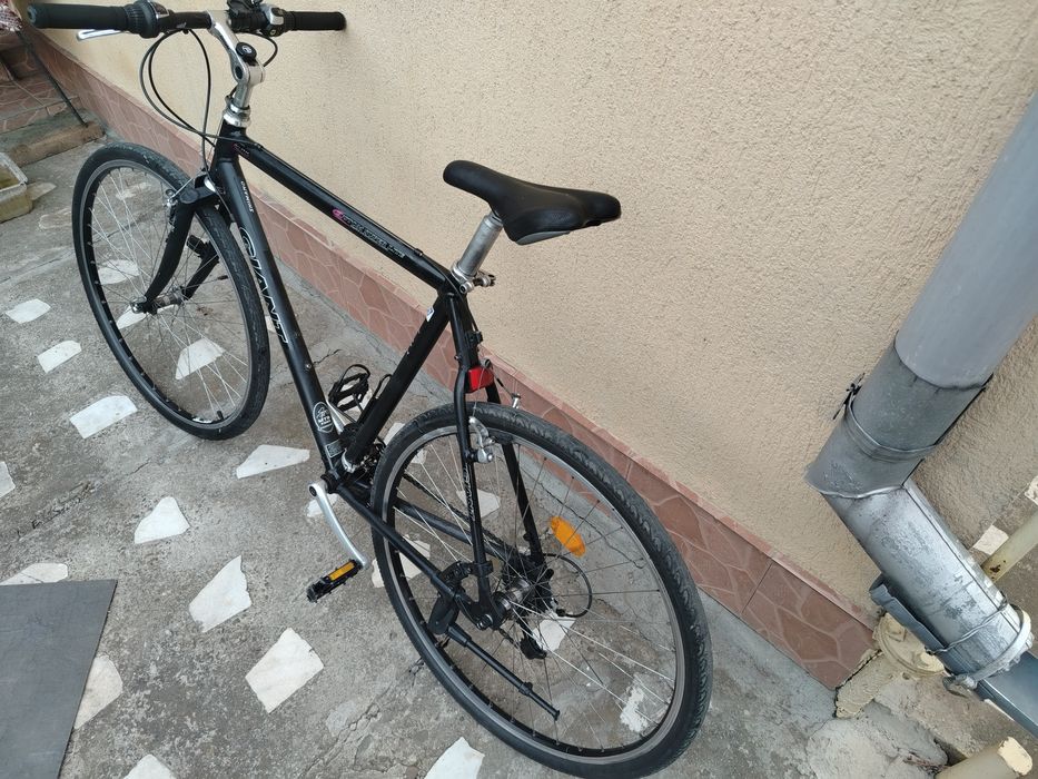 Vând bicicleta Giant 29''