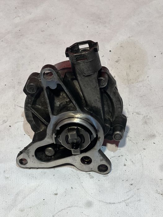 Pompa vacuum Renault  DCI 1.6 Megane 3 R9M402