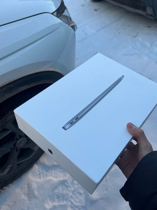 MacBook Air 13” M1 / 8GB RAM / 256GB SSD