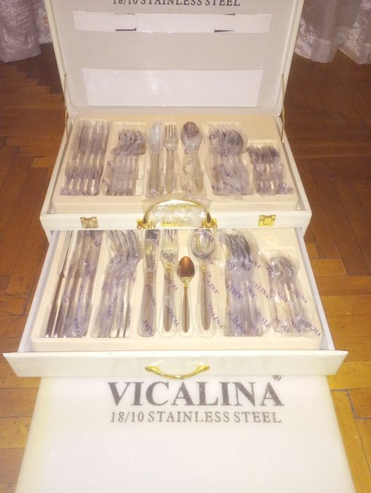 Столовые приборы